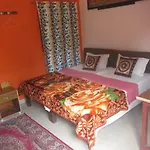 Kedar Guest House -Feel At Home